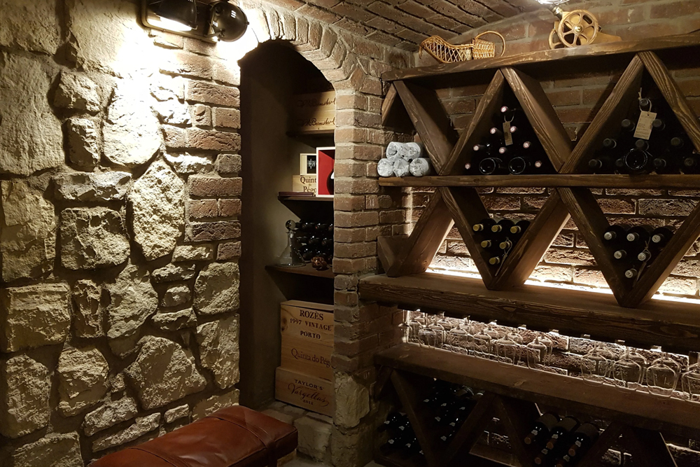 Wine cellar in Hvidovre